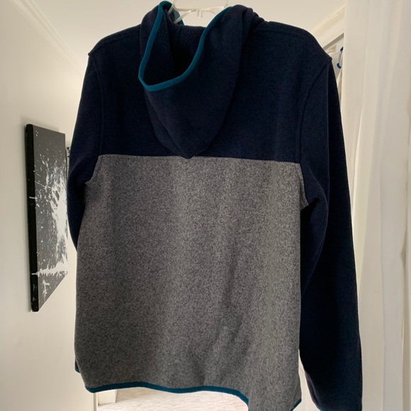 LL Bean pullover - Picture 5 of 9